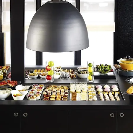 Campanile Hotel 3*