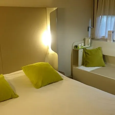 Hotel Campanile 3*