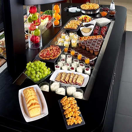 Campanile 3* بايون