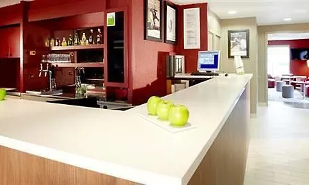 Campanile 3* Bayonne