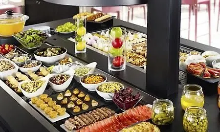 Hotel Campanile Bayonne