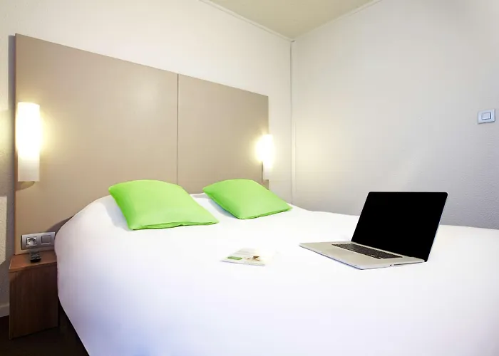 Hotell Campanile Nature - Bayonne