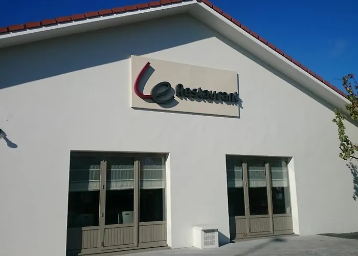 Campanile Отель