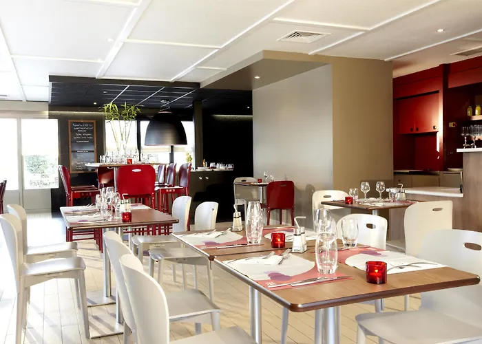 Hotell Campanile Nature - Bayonne