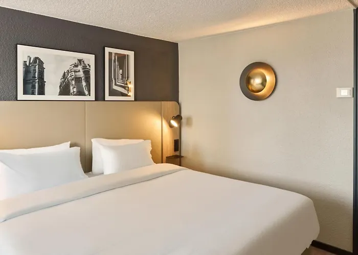 Hotell Campanile Nature - Bayonne